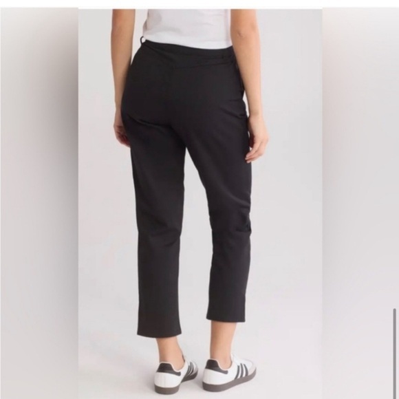 Volcom Pants - Volcom So Chickie black High Waist Pants size‎ 24 new